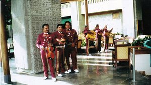 Mariachis at the lobby bar