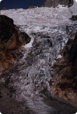 Glacier across from Rifugio Elena